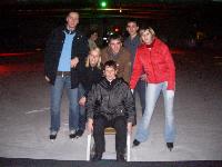 02.12.2006: Sportlich ging&#39;s auch beim Eislaufen zu...